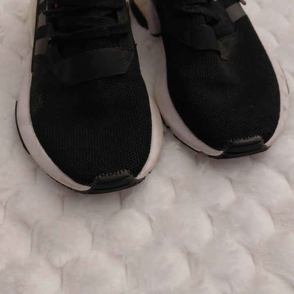 Adidas Black and White Sneakers - Picture 3 of 11